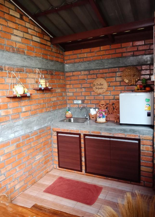 เรือนไทยใจสุขเอ๋ย Hotel Ban Bang Wa Ngoại thất bức ảnh