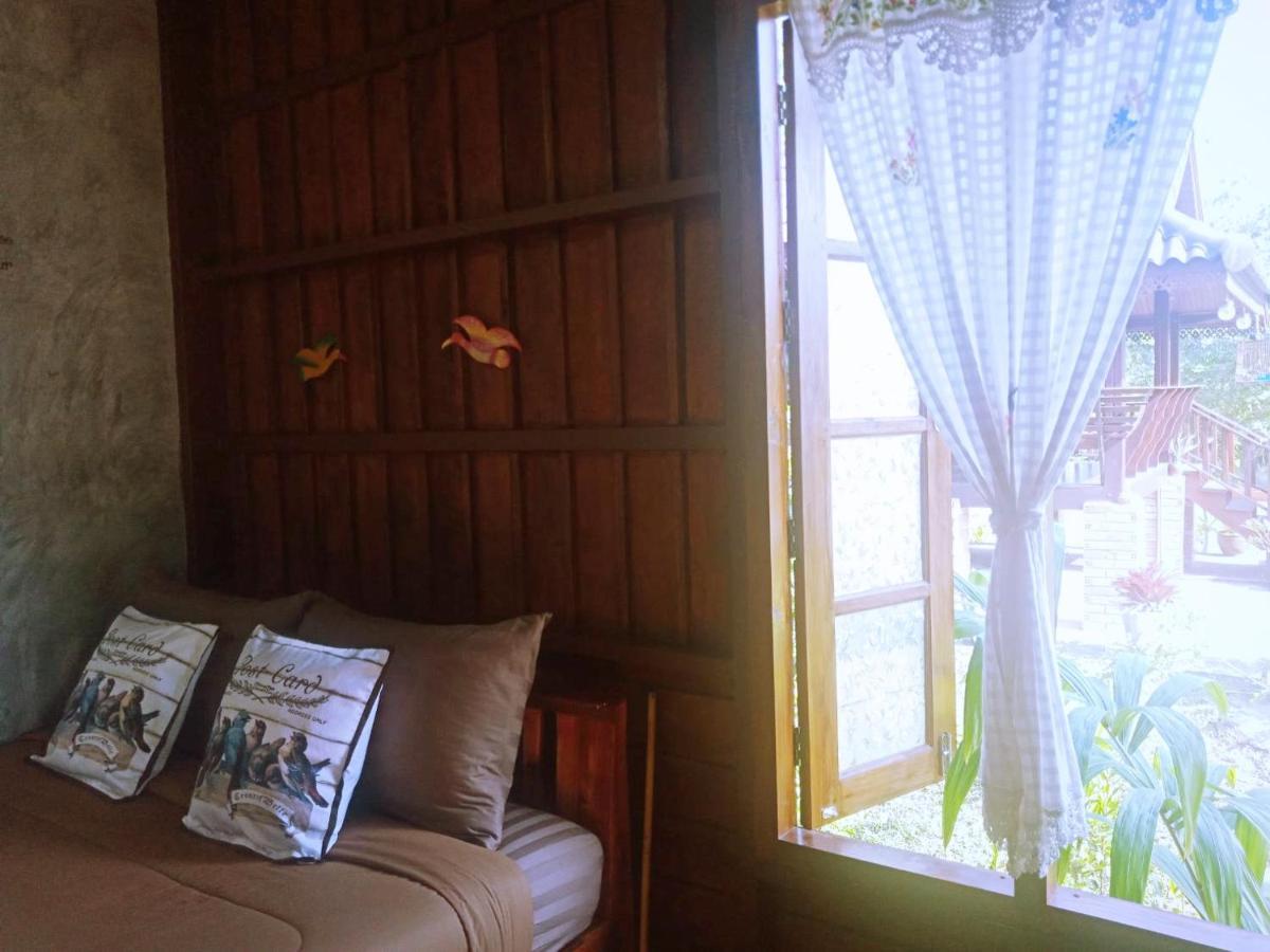 เรือนไทยใจสุขเอ๋ย Hotel Ban Bang Wa Ngoại thất bức ảnh