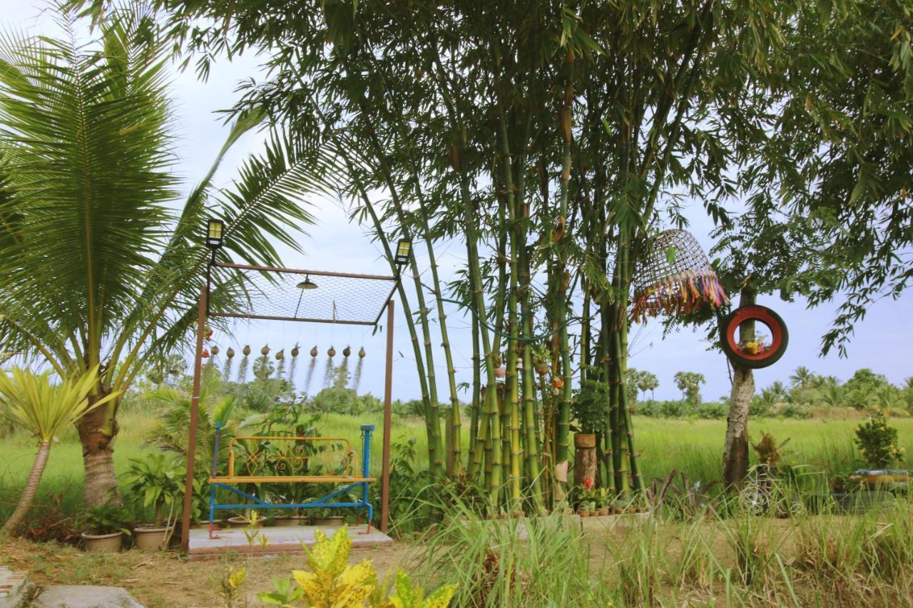 เรือนไทยใจสุขเอ๋ย Hotel Ban Bang Wa Ngoại thất bức ảnh